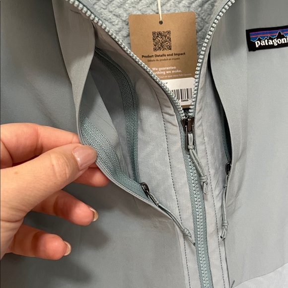 Patagonia Women’s CrossStrata Lightweight Jacket Large - Picture 4 of 8